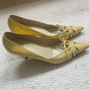 🔥Gucci (Vintage) Patent Leather Cut-Out Pumps | Size 7.5 | Made in Italy